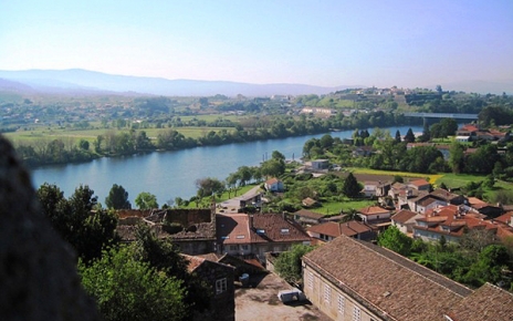 Views from Tui (Galicia) to Valenca (Portugal)